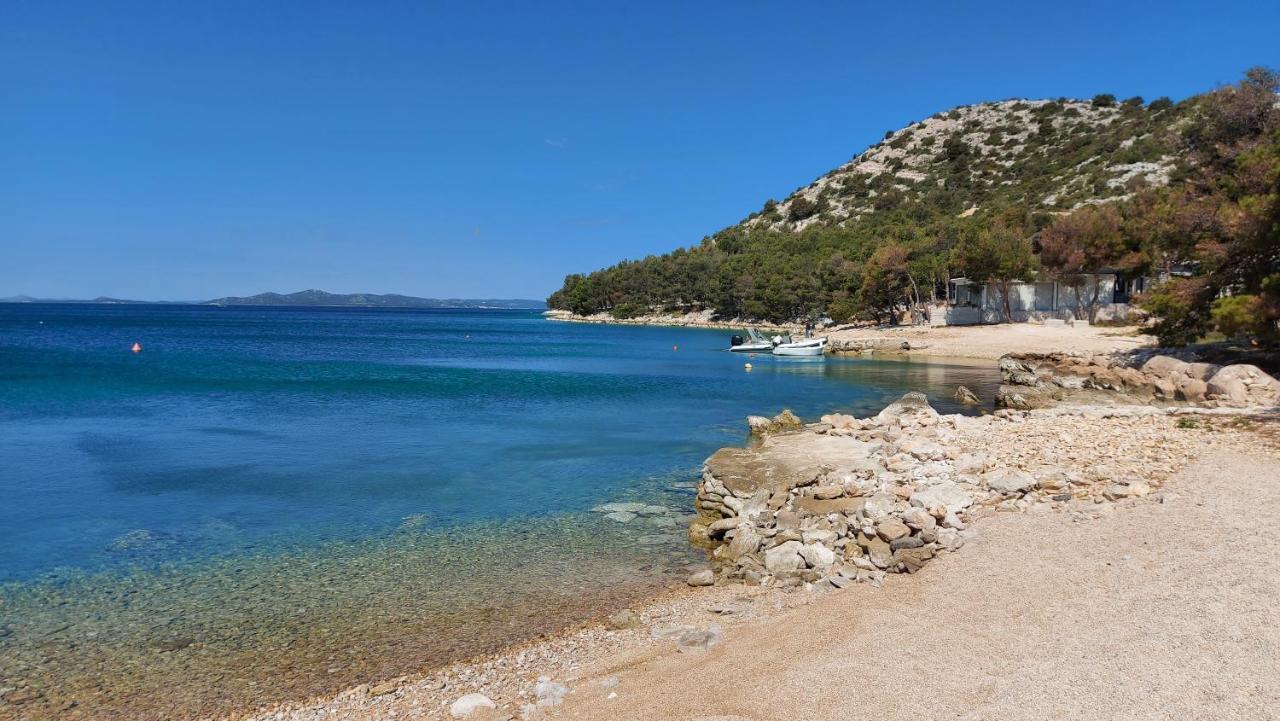 Buqez Resort, Vila 51 Drage Kültér fotó