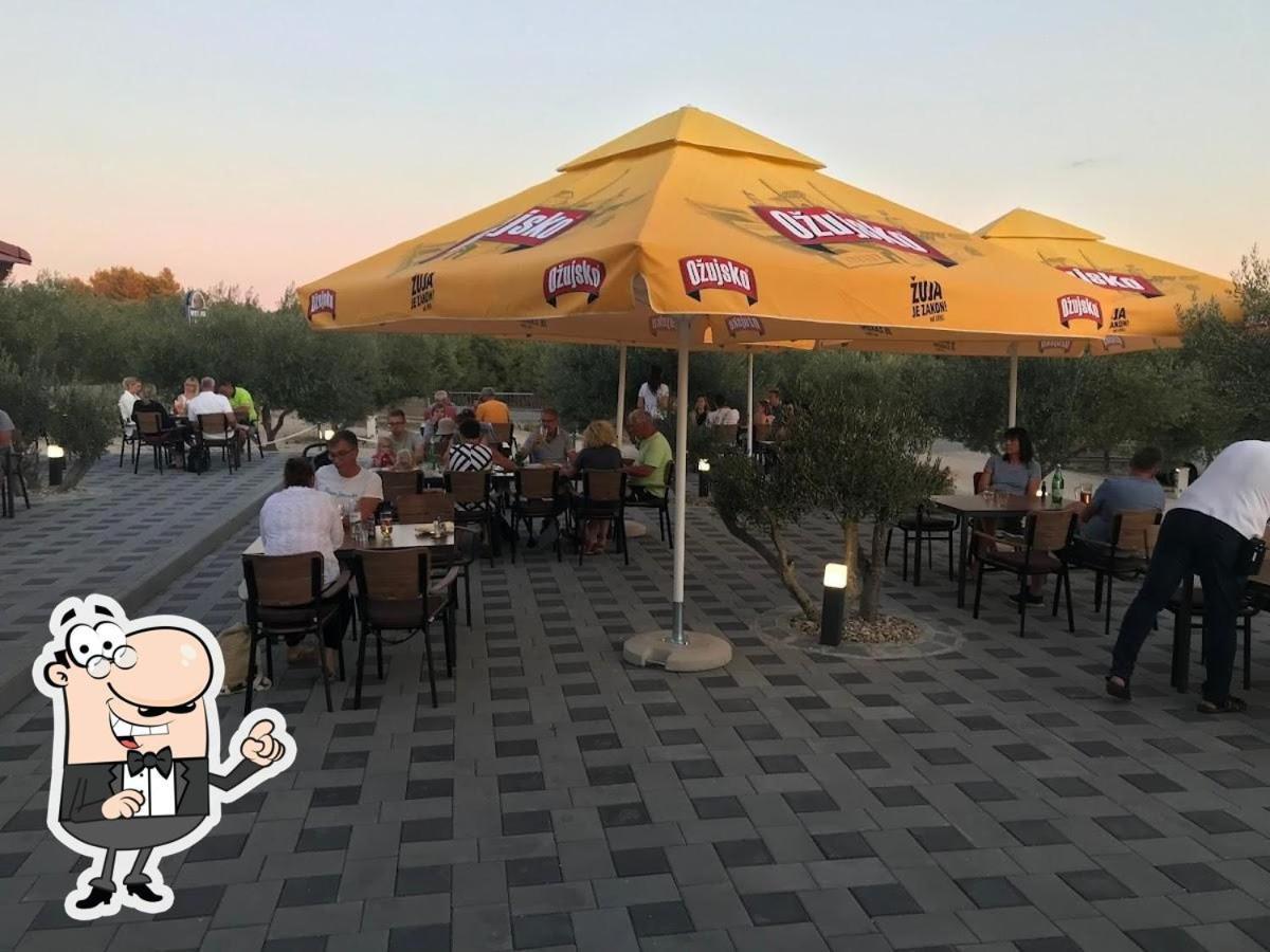 Buqez Resort, Vila 51 Drage Kültér fotó